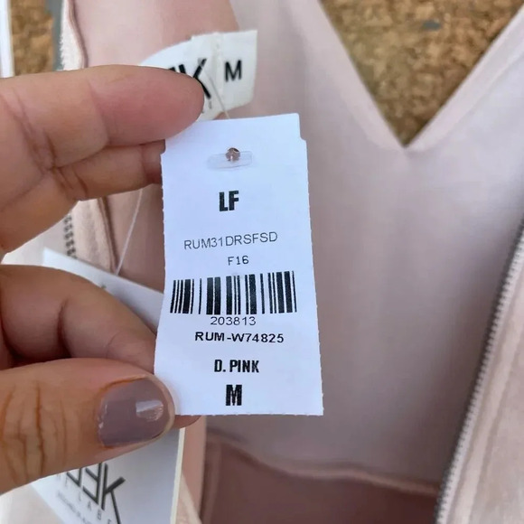 LF Seek the label blush dress medium - Picture 8 of 12